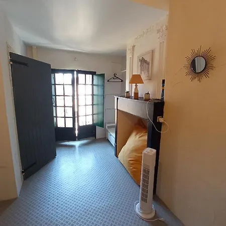 Maison Pittoresque 3 Chambres+ 7 Couchages + Patio Casa de Férias *