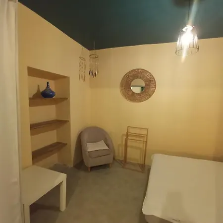Casa de Férias Maison Pittoresque 3 Chambres+ 7 Couchages + Patio *
